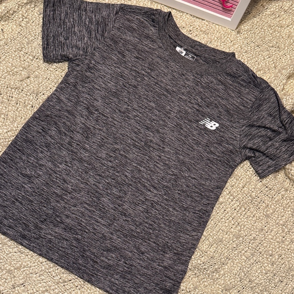 New Balance Kids' Gray Short Sleeve Tee